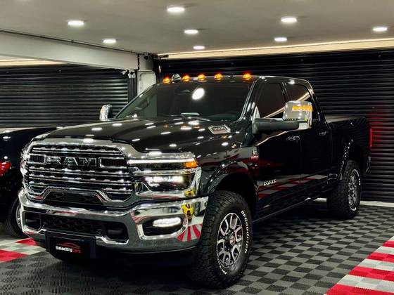 RAM 3500 6.7 I6 TURBO DIESEL LIMITED LONGHORN CD 4X4  AUTOMÁTICO